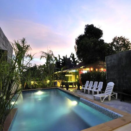 Serene Villa Phuket Chalong Buitenkant foto